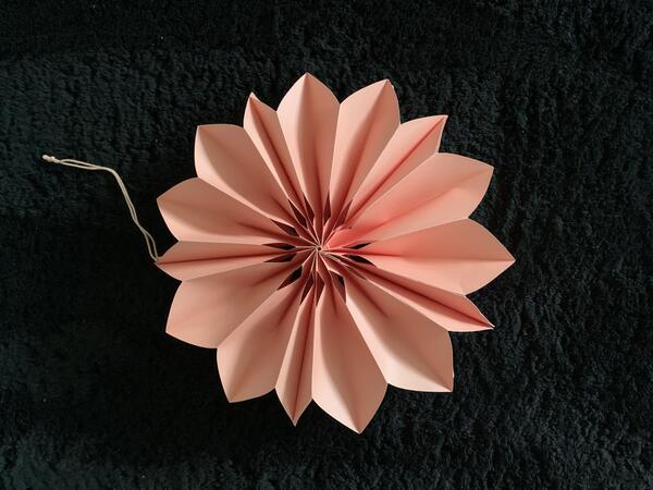 Papierblüte